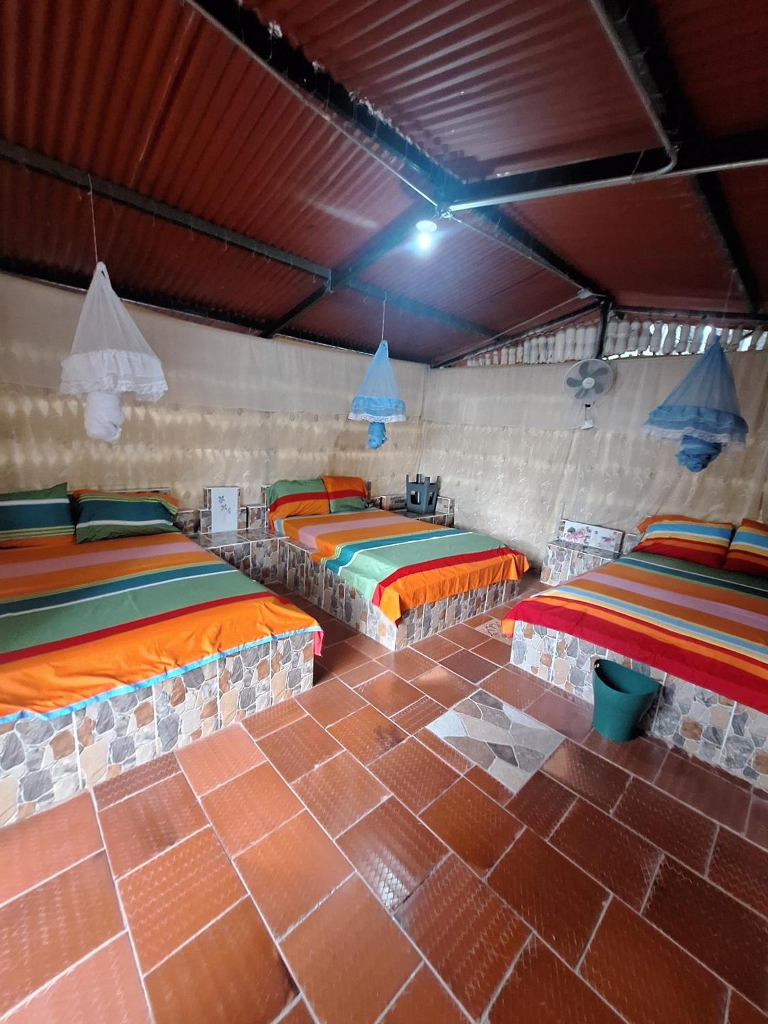 Alojamiento Casa De Campo Los Cactus Villavieja Bagian luar foto